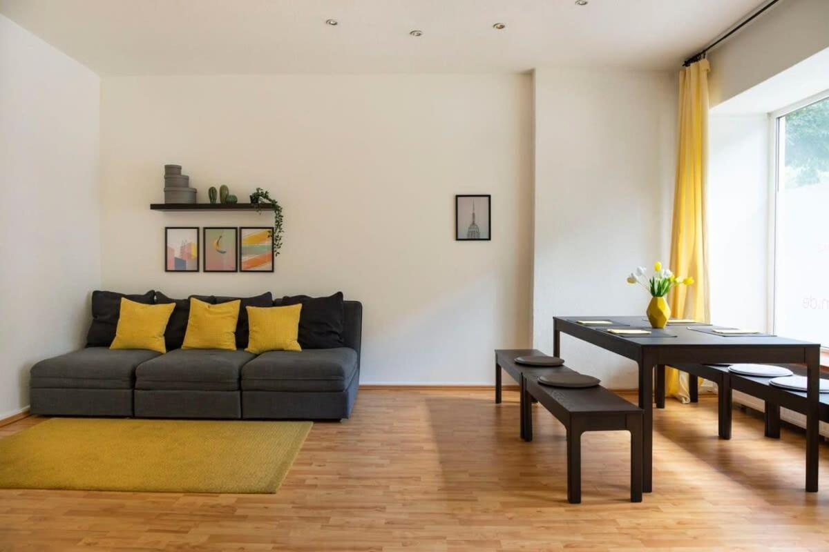 One Bedroom Apartment Berlin Neukoelln Luaran gambar