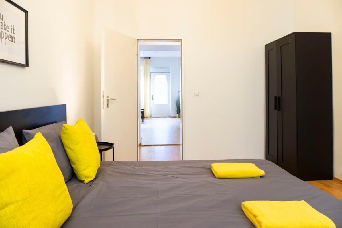 One Bedroom Apartment Berlin Neukoelln Luaran gambar