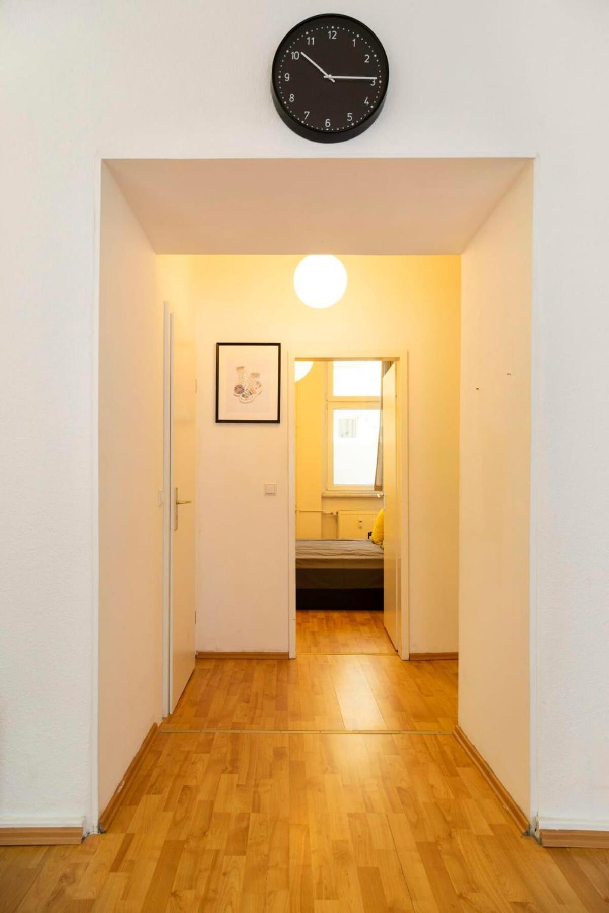 One Bedroom Apartment Berlin Neukoelln Luaran gambar
